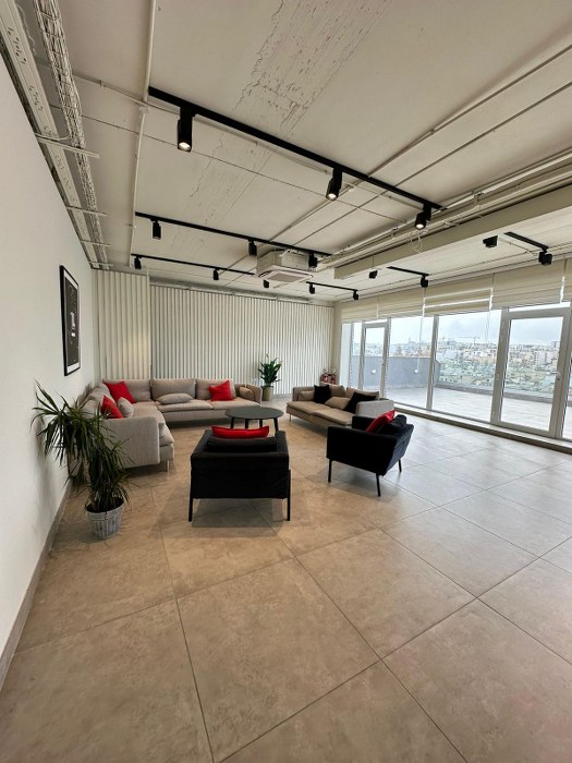 Offices for rent Malta: Pieta office with seaviews and fully furnished , optional parking available