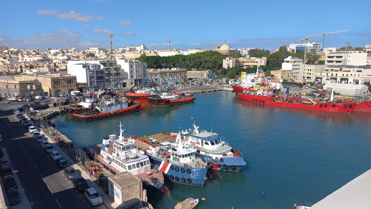 180 SQM Duplex Penthouse with Terrace in Marsa