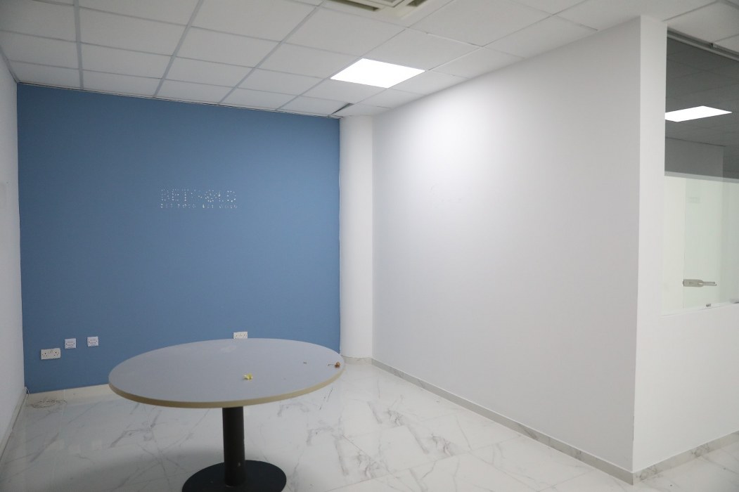 Ground floor Shop to let in Sliema that consists 354 sqm