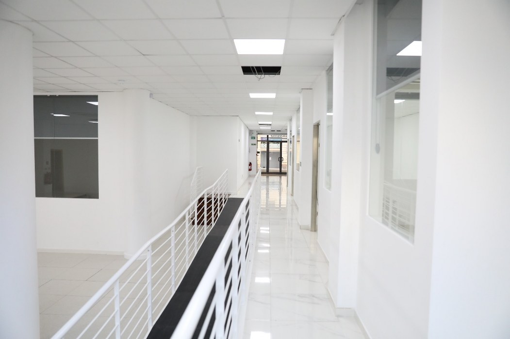 Ground floor Shop to let in Sliema that consists 354 sqm