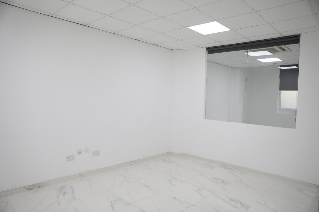 Ground floor Shop to let in Sliema that consists 354 sqm