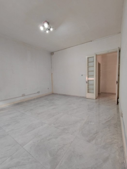 Office to let in Malta: Ta' Xbiex 180sqm premises for rent
