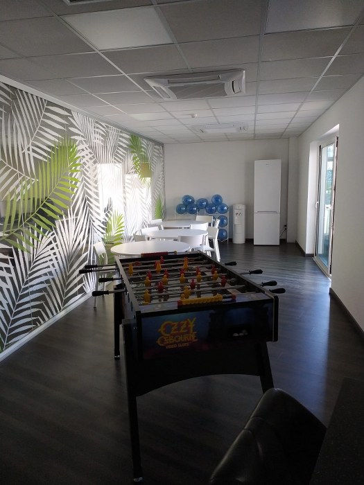 Offices for rent Malta: 610sqm Open plan Office over looking the Waterfront