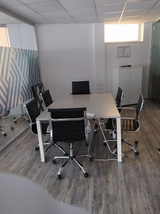 Offices for rent Malta: 610sqm Open plan Office over looking the Waterfront