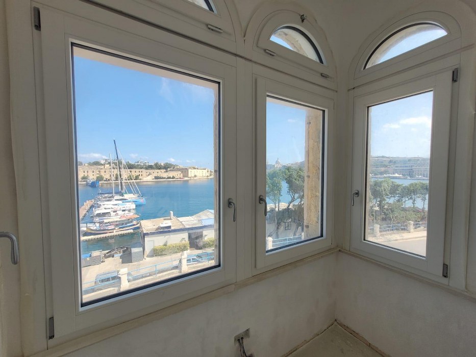 Investment Opportunity Palazzo for Sale in Ta Xbiex with seaviews