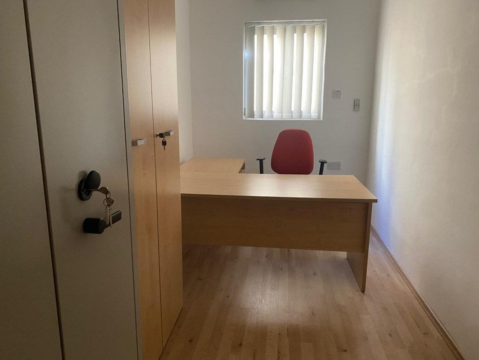 80sqm Office for Rent in Ta– Xbiex