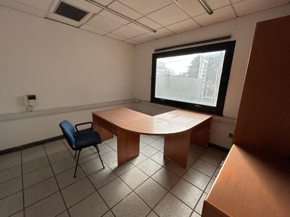 Full Commercial Building with a private Garage in Lija with a total area of 1120sqm