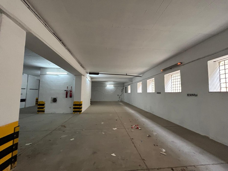 Full Commercial Building with a private Garage in Lija with a total area of 1120sqm