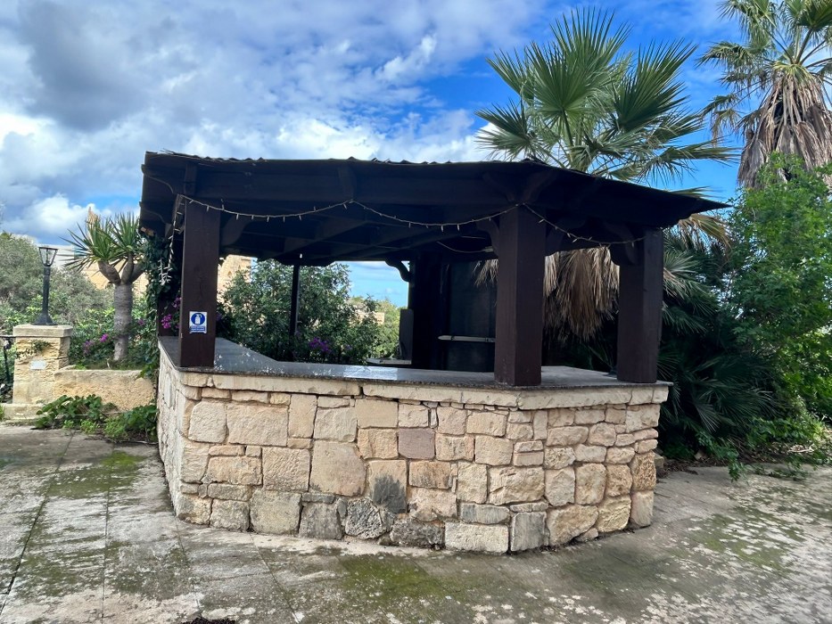 Unique Madliena Venue with Pool, Garden, and Sea Views for Rent