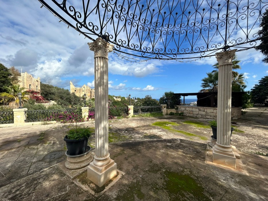 Unique Madliena Venue with Pool, Garden, and Sea Views for Rent