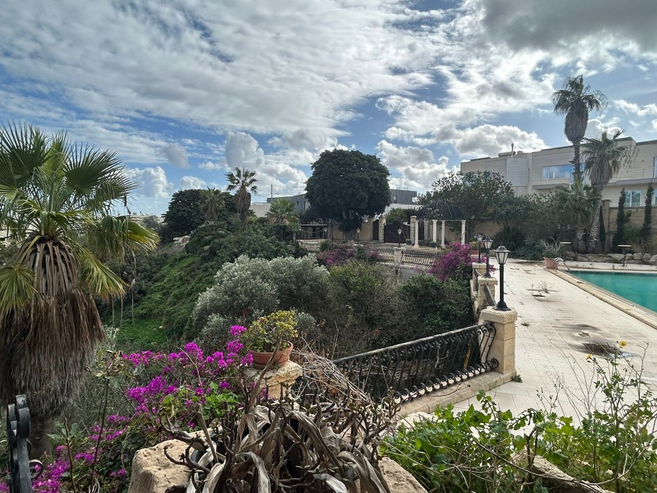 Unique Madliena Venue with Pool, Garden, and Sea Views for Rent