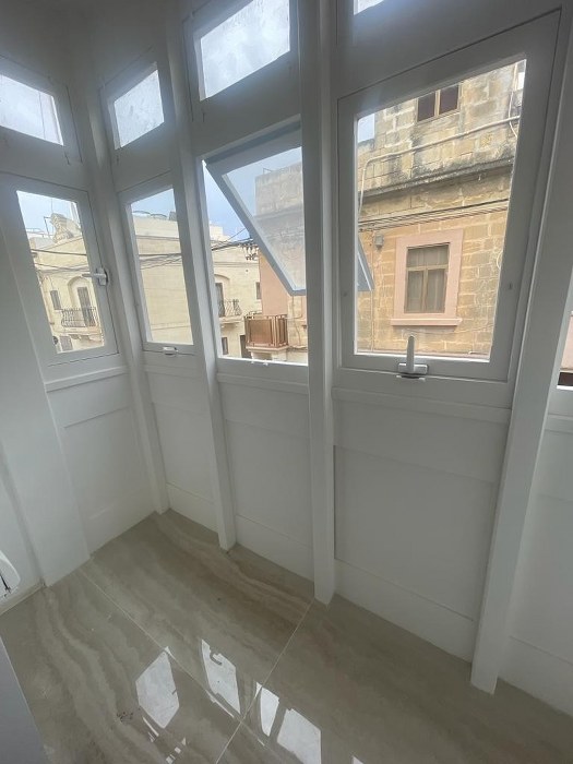 Hamrun Fully Equipped 7-Bedroom Block for rent