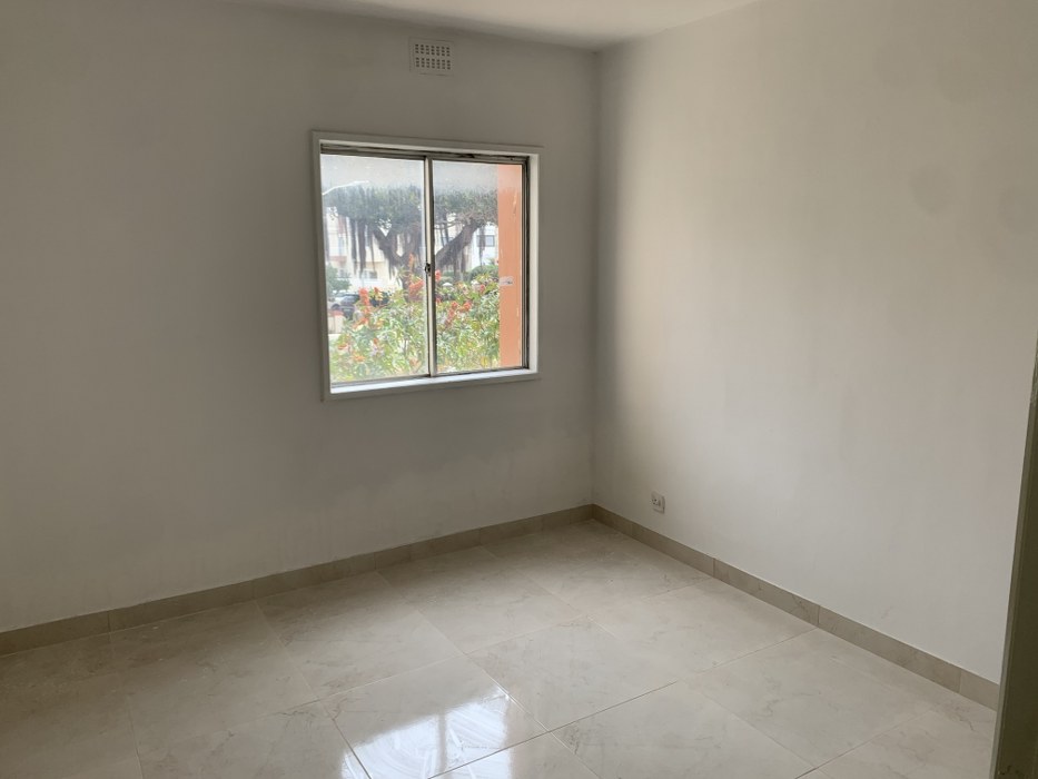 Office to let Malta: 108sqm premises for rent in Balzan
